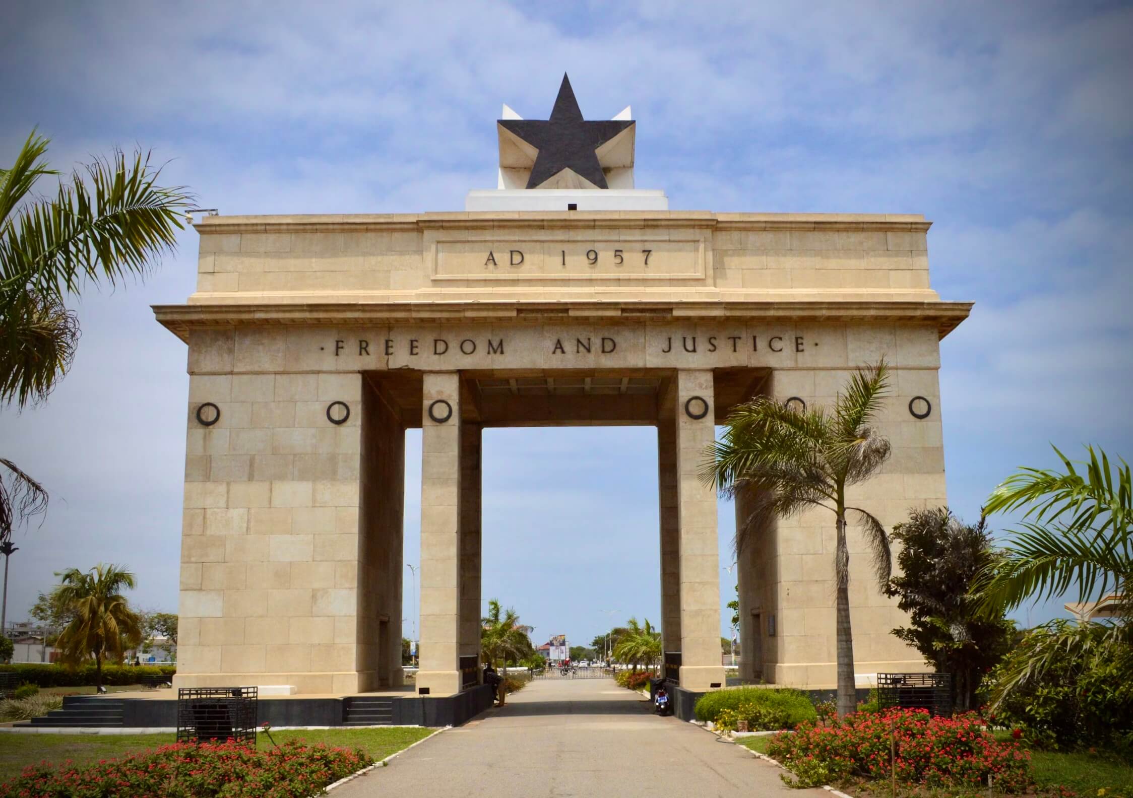Adapting to Ghanaian culture: Tips for successfully integrating into a new environment