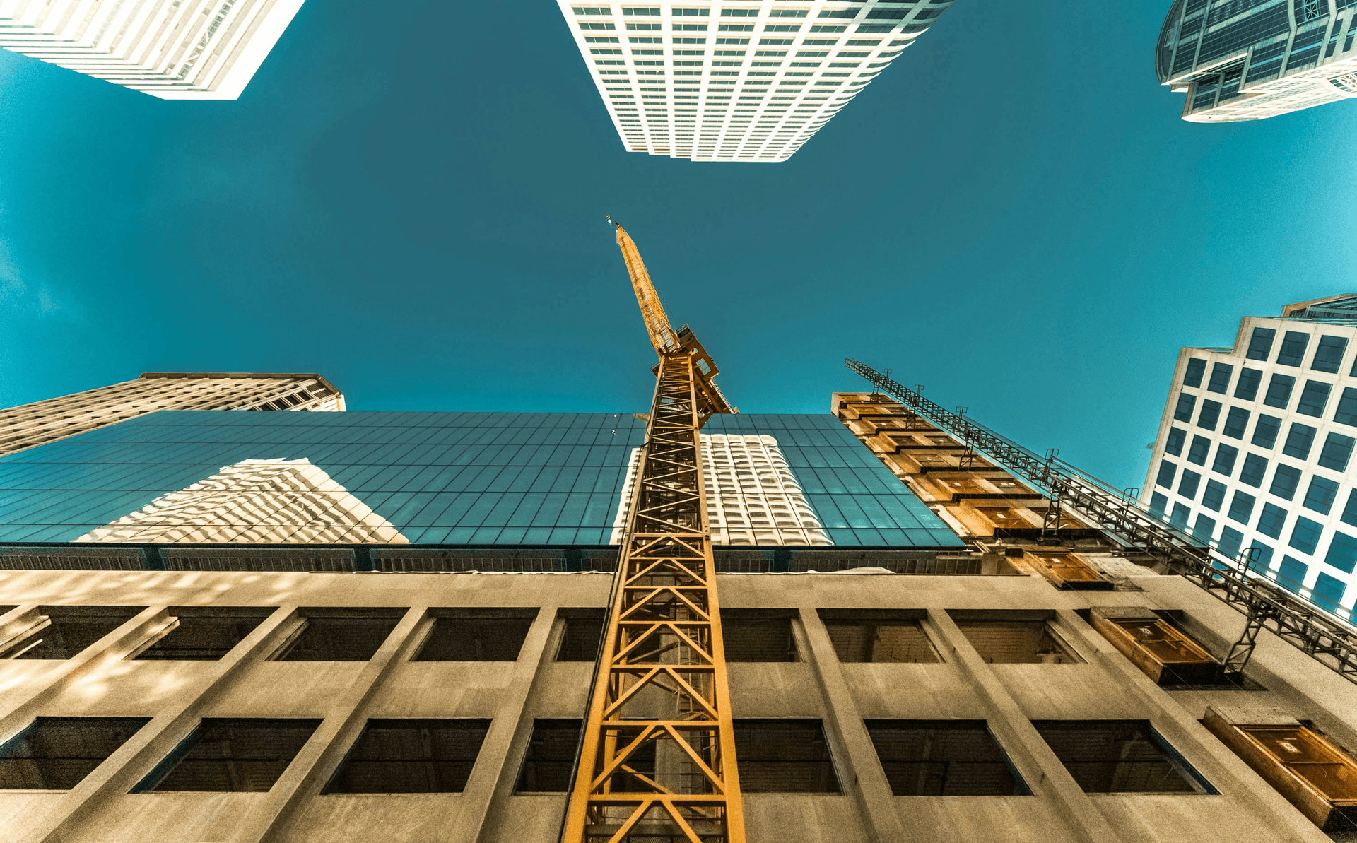 Developer vs Contractor in Ghana- What Every Property Buyer Needs to Know
